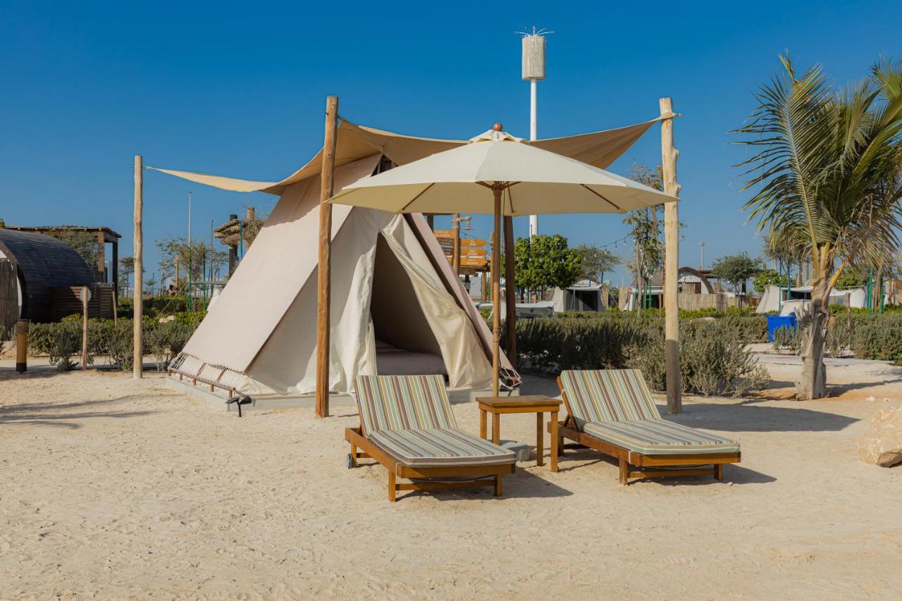 מלון אבו דאבי Bab Al Nojoum Hudayriyat Camp מראה חיצוני תמונה